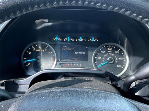 Used 2015 Ford F150 XLT w/ Equipment Group 301A Mid image 20