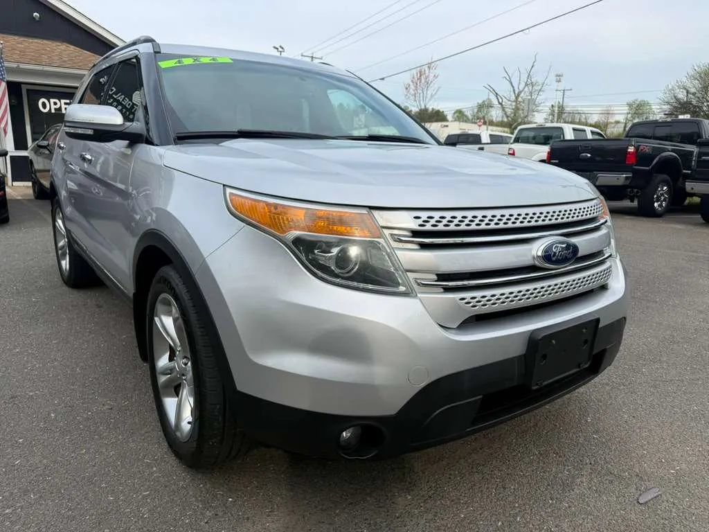 Used 2013 Ford Explorer Limited AWD/4WD image 3