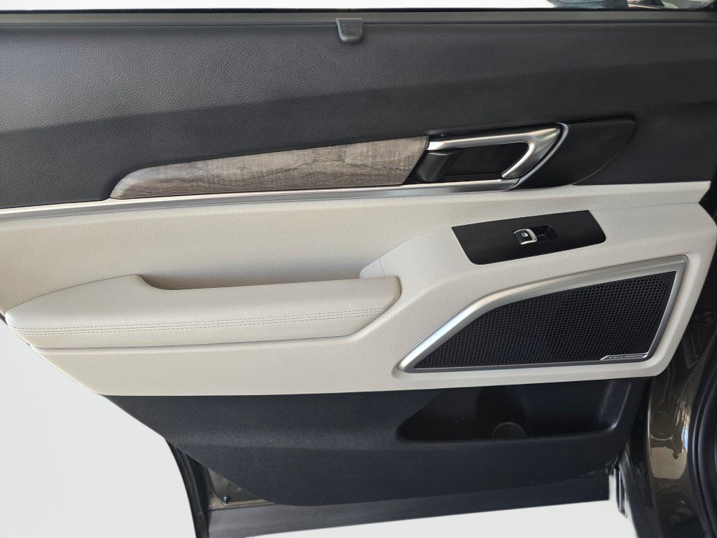 Used 2020 Kia Telluride EX AWD/4WD image 37