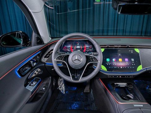 New 2025 Mercedes-Benz E 450 4MATIC All-Terrain Wagon image 16