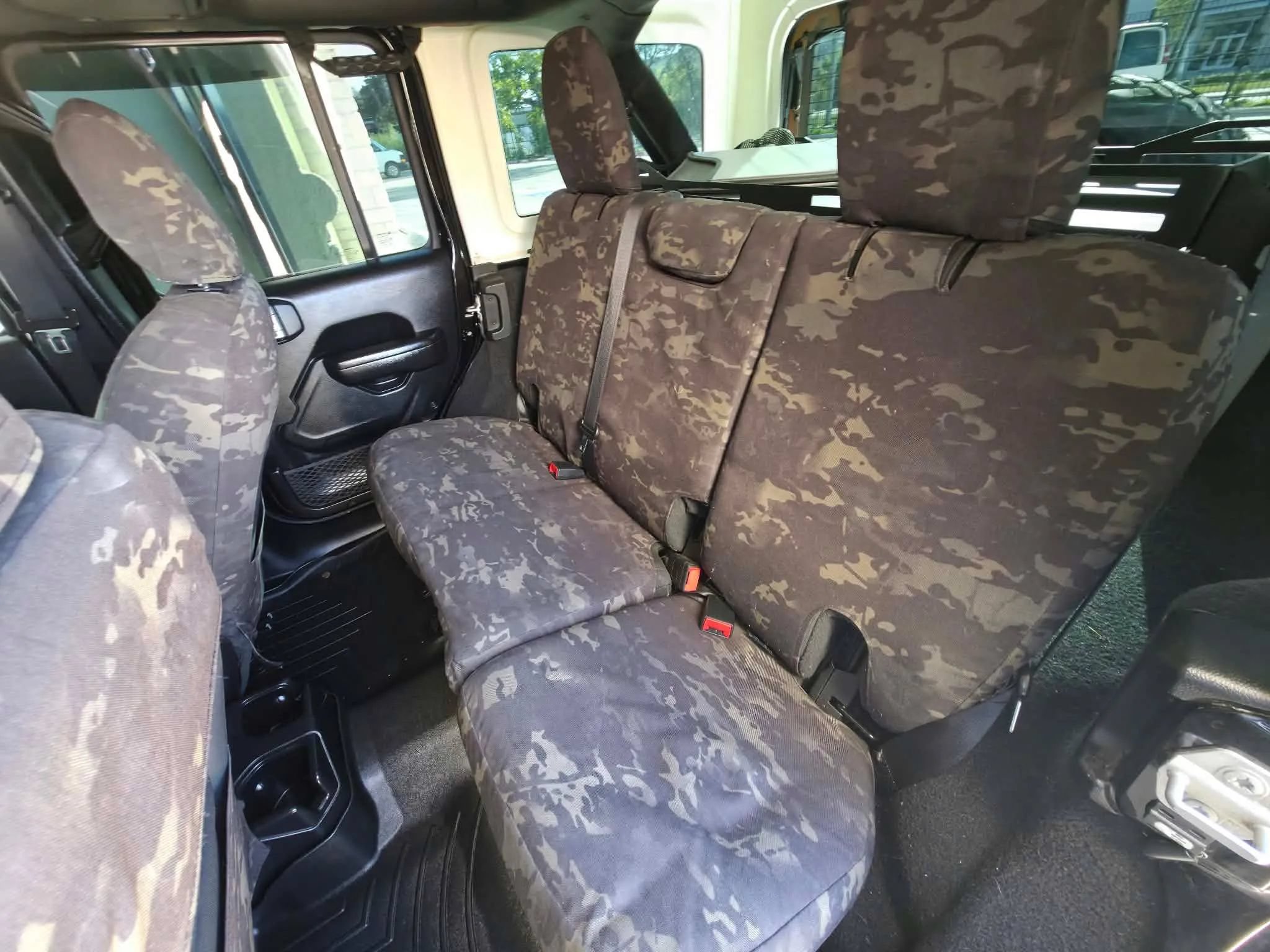 Used 2019 Jeep Wrangler Unlimited Sport S AWD/4WD image 12
