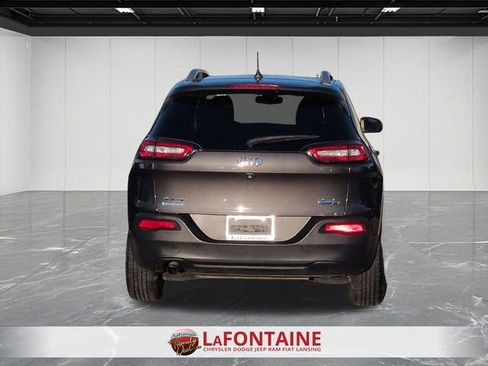 Used 2015 Jeep Cherokee Latitude w/ Comfort/Convenience Group image 4