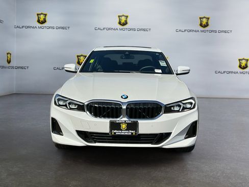 Used 2025 BMW 330i Sedan RWD image 2