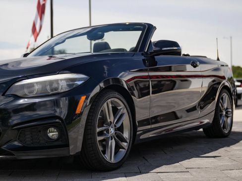 Used 2018 BMW 230i Convertible RWD image 7