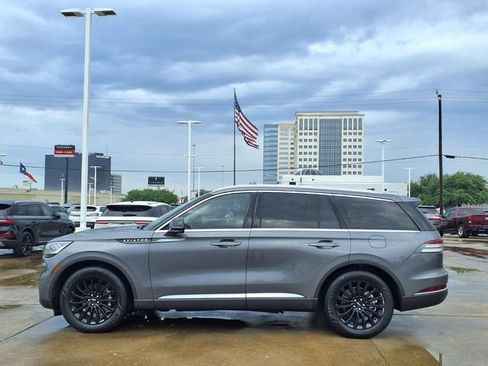 Certified 2022 Lincoln Aviator Reserve w/ Equipment Group 201A RWD image 24