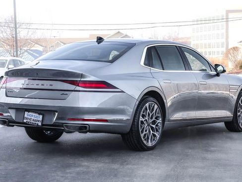Used 2025 Genesis G90 3.5T image 16
