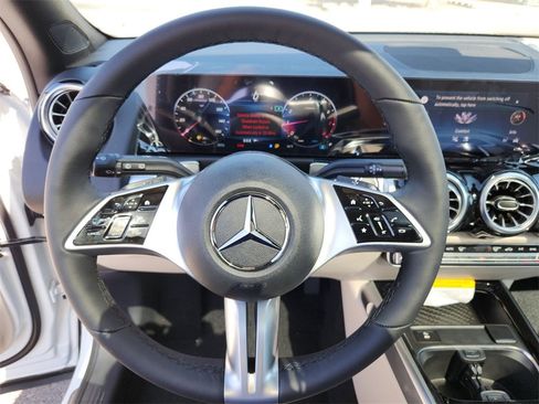 New 2026 Mercedes-Benz GLB 250 GLB 250 image 21