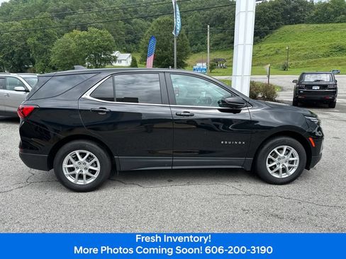 Used 2024 Chevrolet Equinox LT FWD image 6