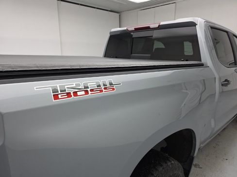 Used 2023 Chevrolet Silverado 1500 LT Trail Boss w/ LT Trail Boss Premium Package AWD/4WD image 64
