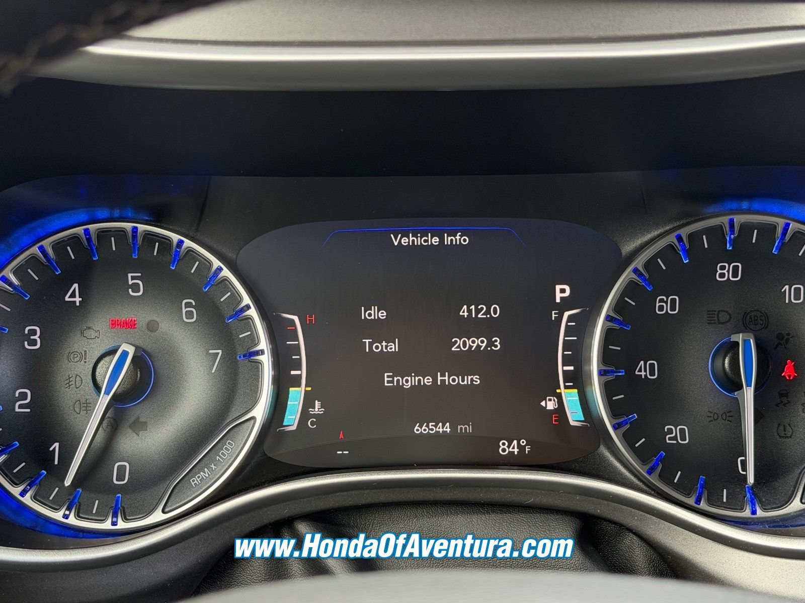 Used 2023 Chrysler Pacifica Touring-L FWD image 25