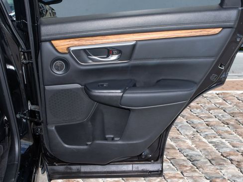 Used 2022 Honda CR-V Touring image 33