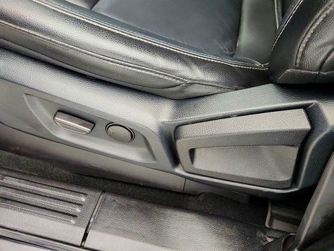 Used 2020 Ford Ranger Lariat w/ Equipment Group 501A Mid image 11