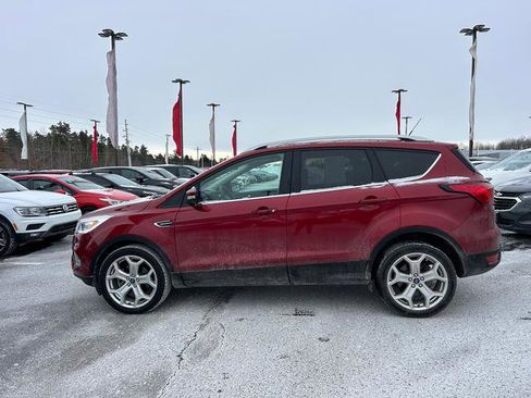 Used 2019 Ford Escape Titanium image 6