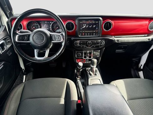 Used 2022 Jeep Gladiator Rubicon AWD/4WD image 24