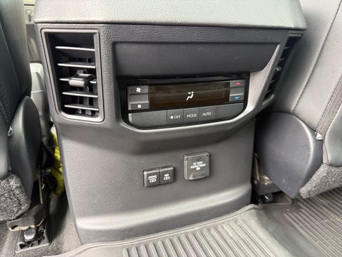 Used 2023 Toyota Sequoia Limited w/ TRD Off-Road Package AWD/4WD image 27
