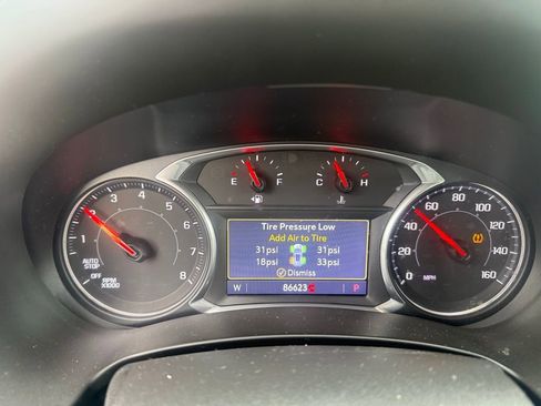 Used 2020 GMC Terrain SLT image 13