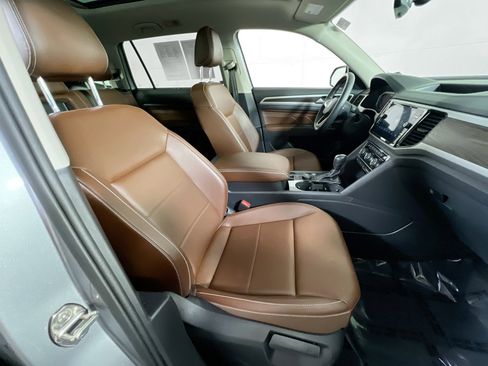 Used 2022 Volkswagen Atlas SE image 29