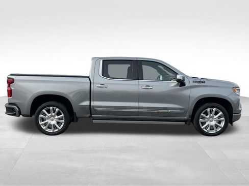 Used 2023 Chevrolet Silverado 1500 High Country w/ High Country Premium Package image 8