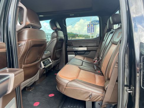 Used 2024 Ford F250 King Ranch w/ Chrome Package AWD/4WD image 28