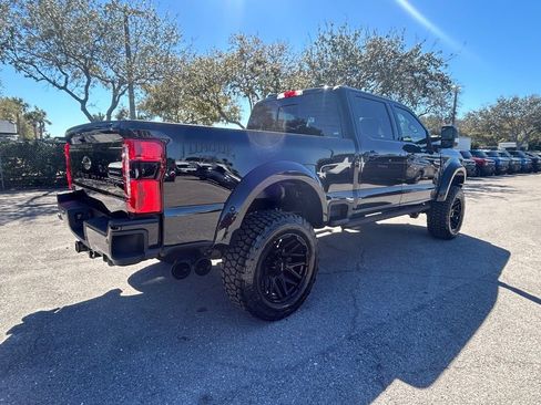 New 2026 Ford F250 Lariat w/ Black Appearance Package image 4