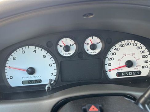 Used 2010 Ford Ranger 2WD SuperCab image 65
