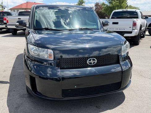 Used 2009 Scion xB FWD image 11