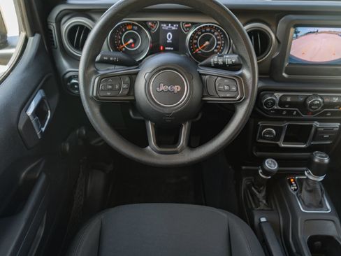 Used 2022 Jeep Wrangler Unlimited Sport AWD/4WD image 24