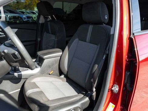 Used 2023 Chevrolet Blazer LT w/ Driver Confidence Package image 13