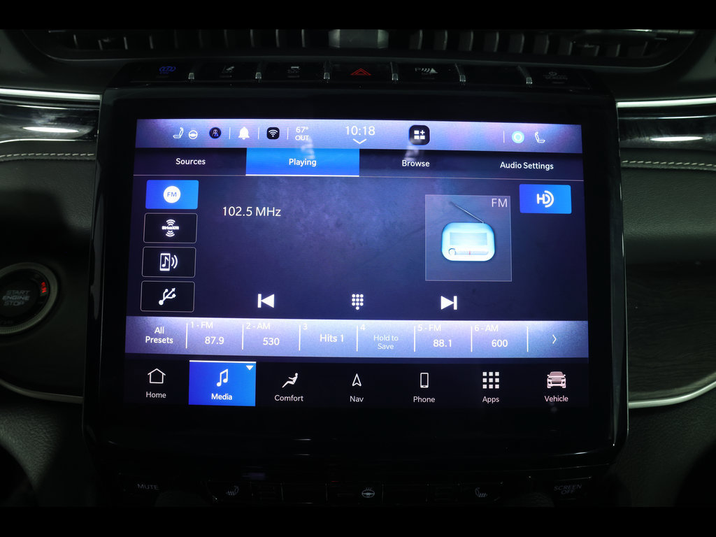 Used 2023 Jeep Grand Cherokee 4WD 4xe image 29