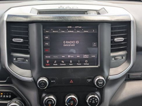 Used 2019 RAM 1500 Big Horn RWD image 18
