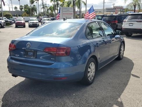 Used 2016 Volkswagen Jetta S image 7