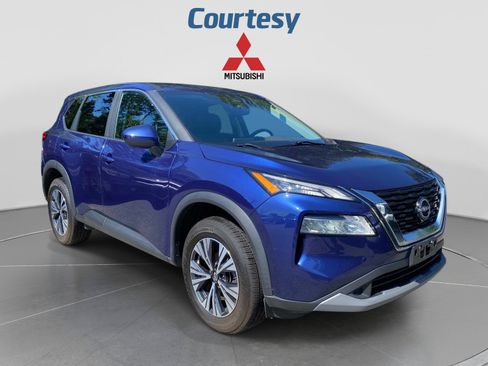 Used 2023 Nissan Rogue SV AWD/4WD image 9