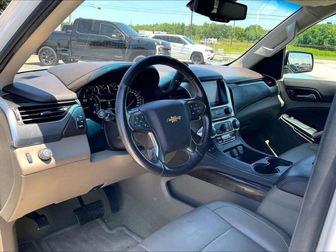 Used 2016 Chevrolet Tahoe LT RWD image 14