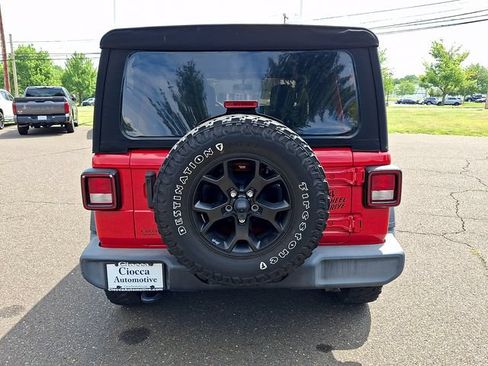 Used 2022 Jeep Wrangler Unlimited Sport AWD/4WD image 8