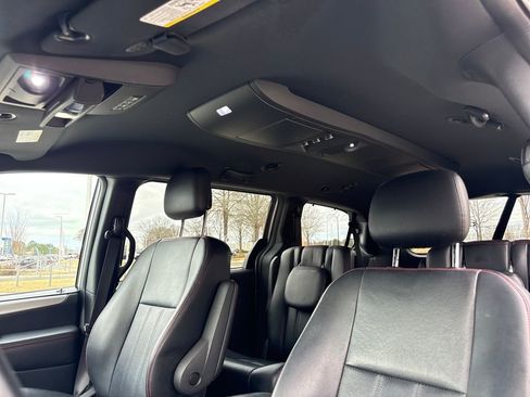 Used 2015 Dodge Grand Caravan R/T w/ Driver Convenience Group image 25