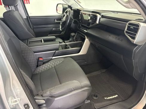 Used 2022 Toyota Tundra SR5 AWD/4WD image 7