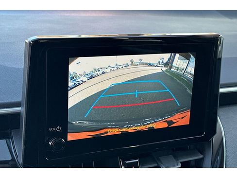 Used 2023 Toyota Corolla LE image 20