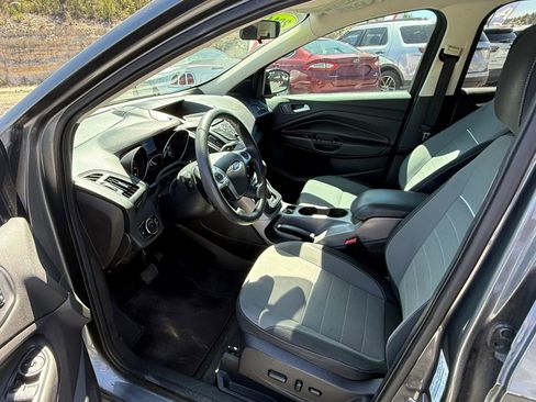 Used 2014 Ford Escape SE FWD image 12