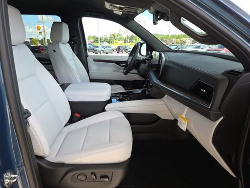 New 2025 Chevrolet Tahoe Premier image 21