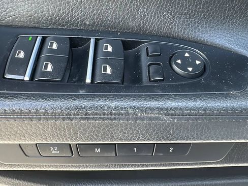Used 2014 BMW 740i RWD image 34