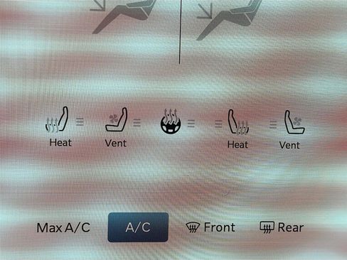 New 2026 RAM 3500 Laramie w/ Towing Technology Group AWD/4WD image 21