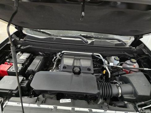 New 2025 GMC Canyon AT4 w/ Nightfall Edition AWD/4WD image 23