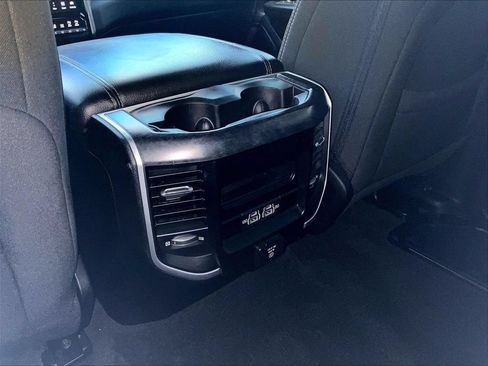 Used 2022 RAM 1500 Big Horn AWD/4WD image 12