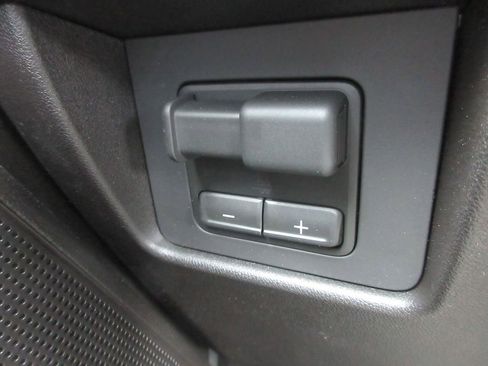 New 2026 GMC Canyon Denali image 20