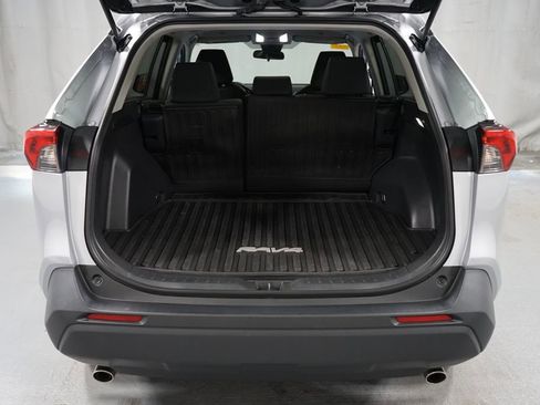 Certified 2024 Toyota RAV4 LE FWD image 32
