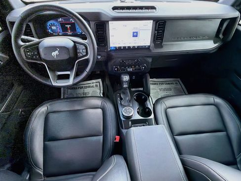 Used 2025 Ford Bronco Badlands AWD/4WD image 15