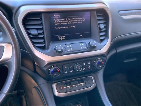 Used 2021 GMC Acadia Denali image 6