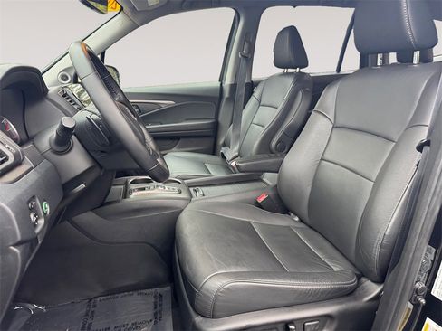 Used 2021 Honda Pilot Special Edition image 9