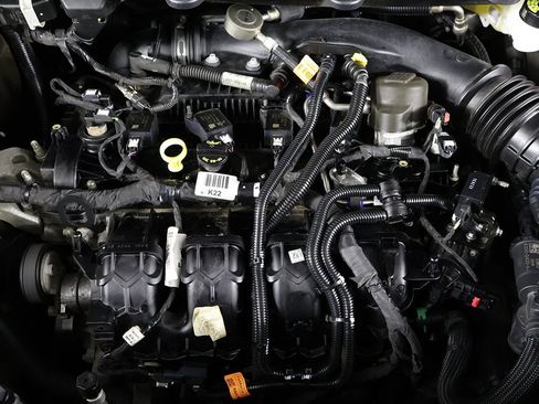 Used 2024 Ford Edge SEL image 13