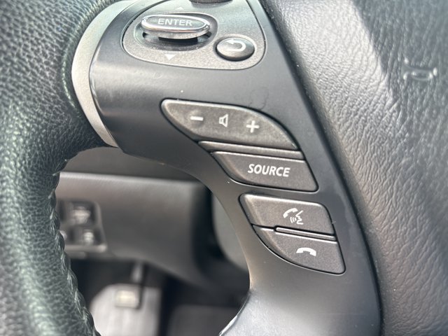 Used 2014 Nissan Pathfinder SL w/ SL Premium Package AWD/4WD image 8